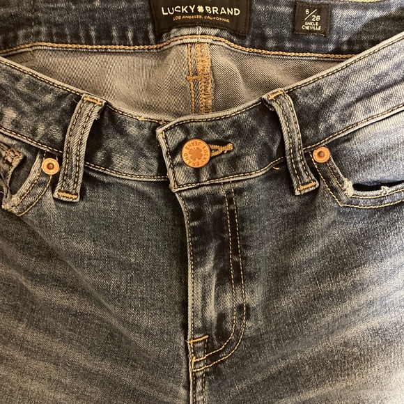 Lucky brand skinny jeans - Picture 3 of 5